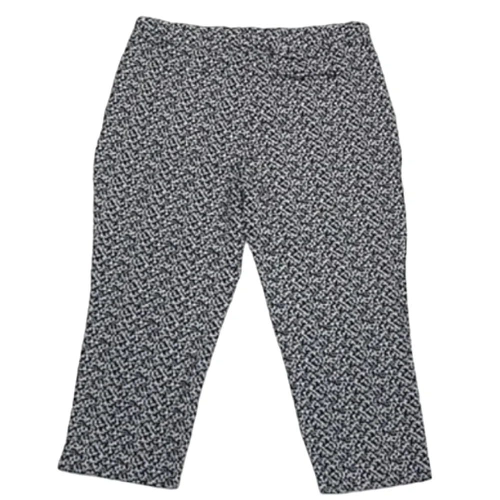 Hilary Radley High Waist Rise Pull On Capri Pants Crop Straight Leg flower Print